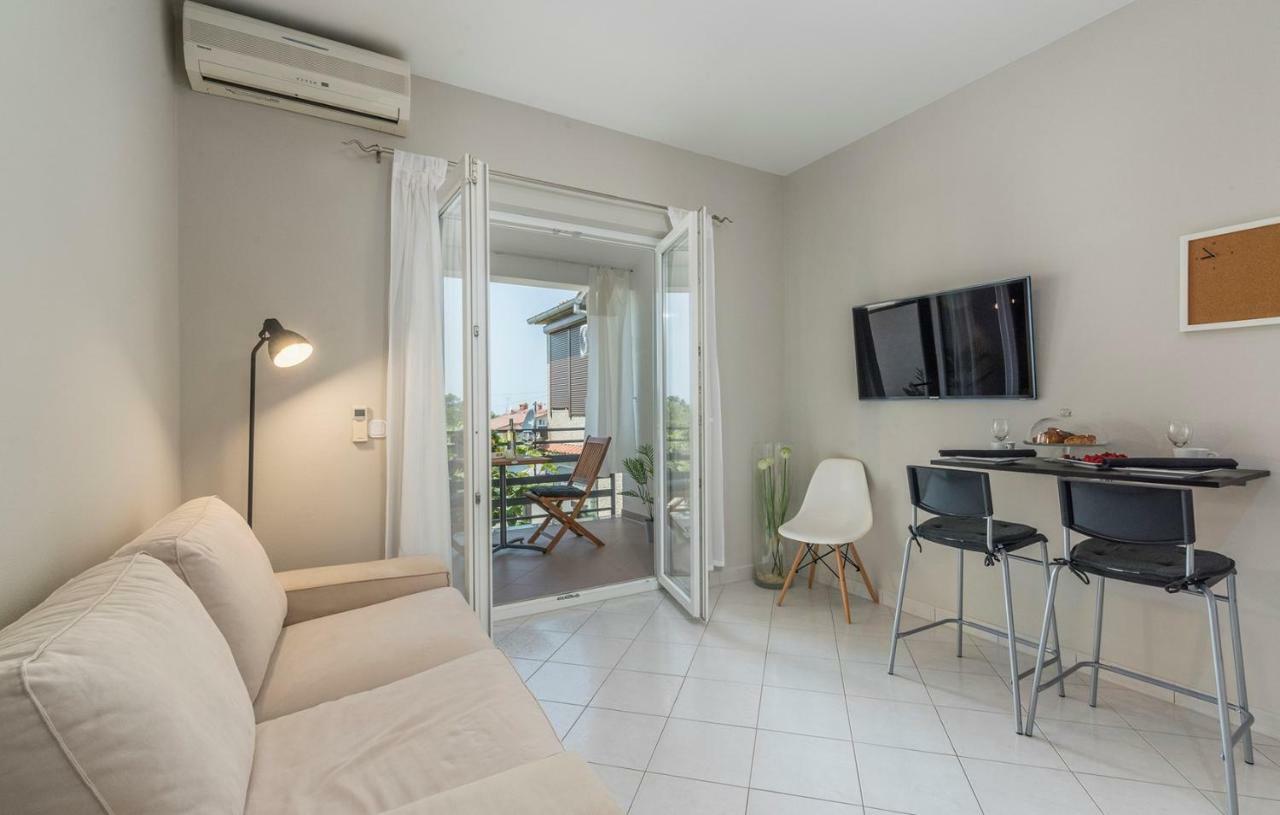Apartment Green With Balcony Nova Vas  외부 사진